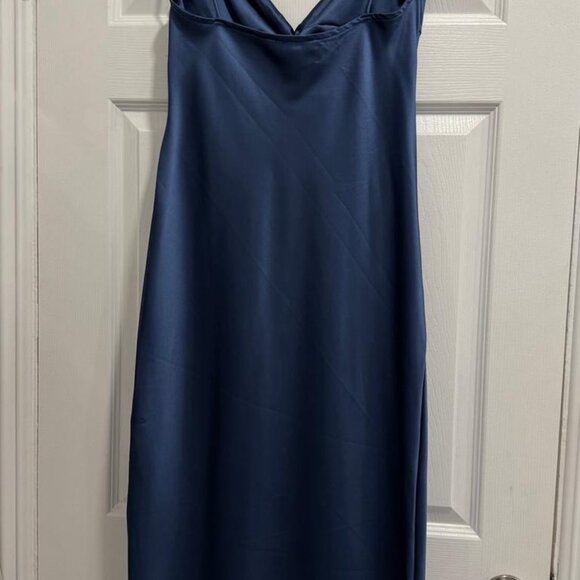 Blue silk midi skirt - Picture 2 of 2